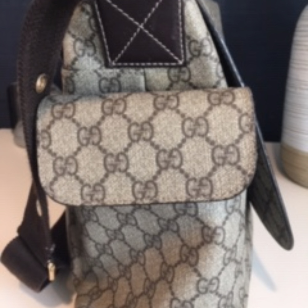 Gucci Diaper Bag - Picture 4 of 8